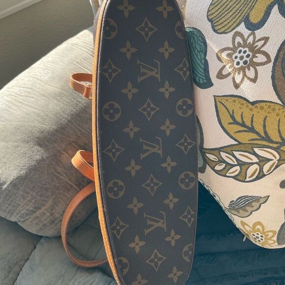 Authentic LOUIS VUITTON Monogram BABYLONE - Picture 2 of 15